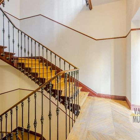 Elegant Apt Para 4Pax En Las Letras-Cortes Madrid Exterior photo